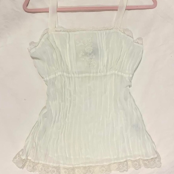 Vintage white tank top with lace detailing - Picture 1 of 5